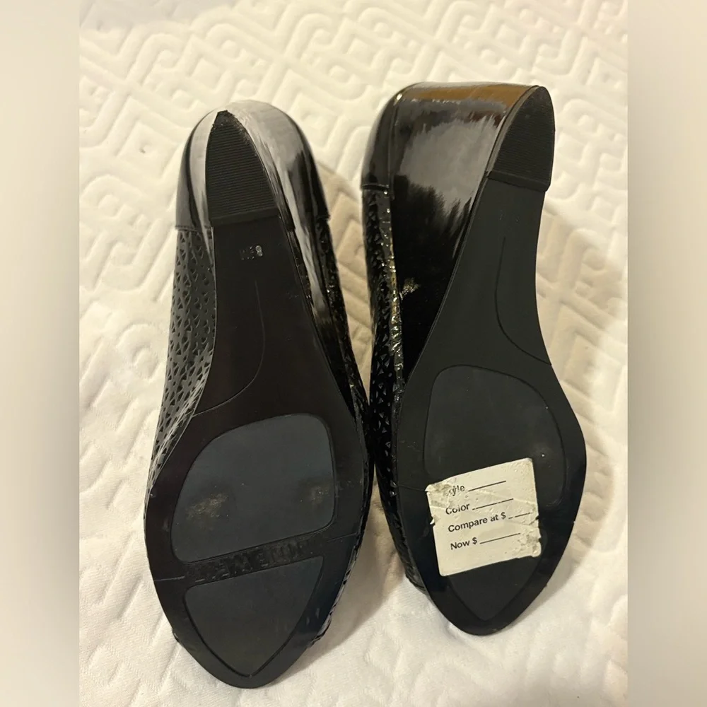 Nine West small scuffs